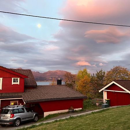 Line Pa Hauane1 Bed and Breakfast Volda Buitenkant foto