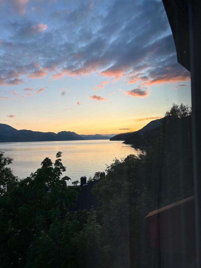Line Pa Hauane1 Bed and Breakfast Volda Buitenkant foto