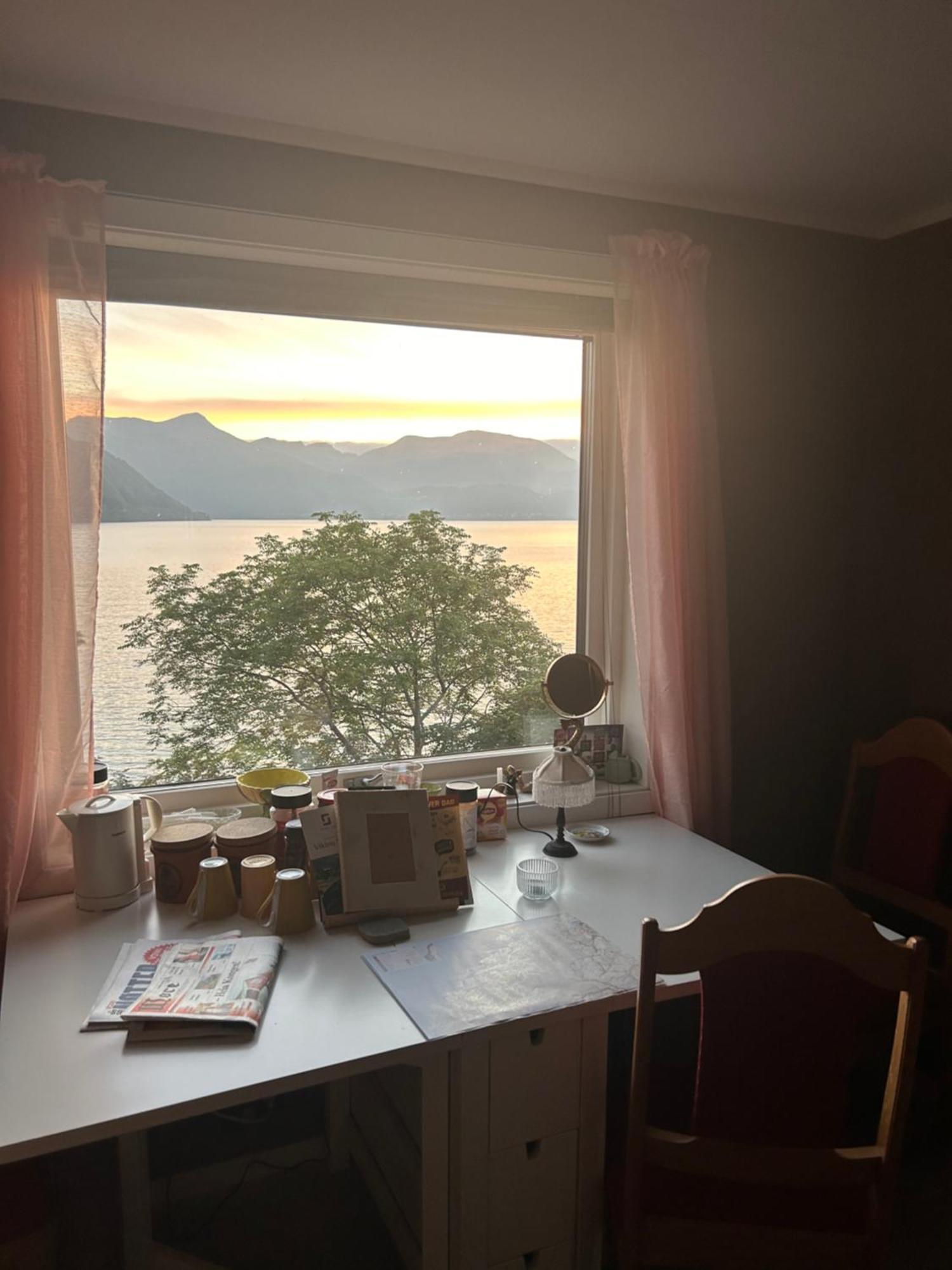 Line Pa Hauane1 Bed and Breakfast Volda Buitenkant foto