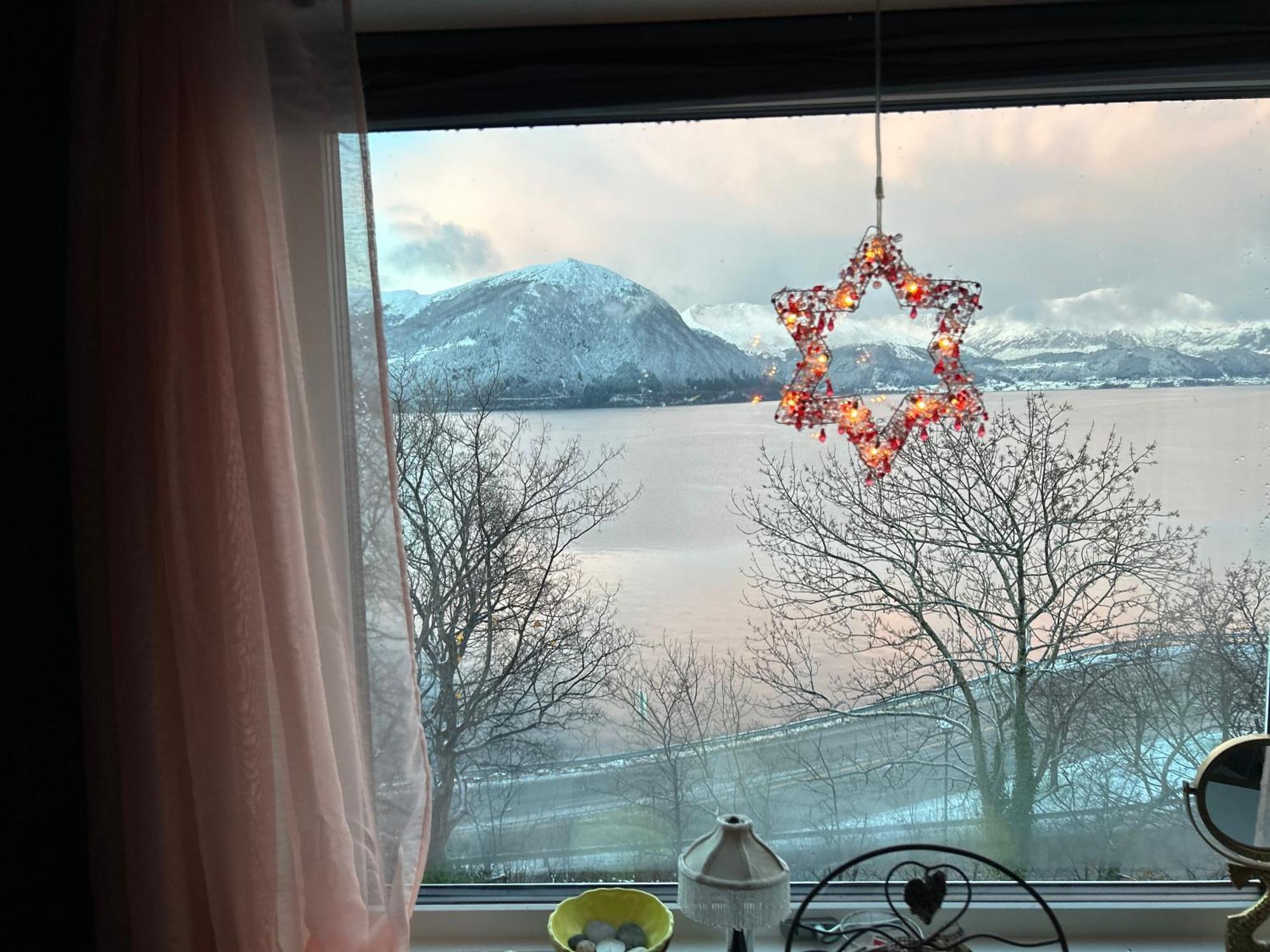 Line Pa Hauane1 Bed and Breakfast Volda Buitenkant foto