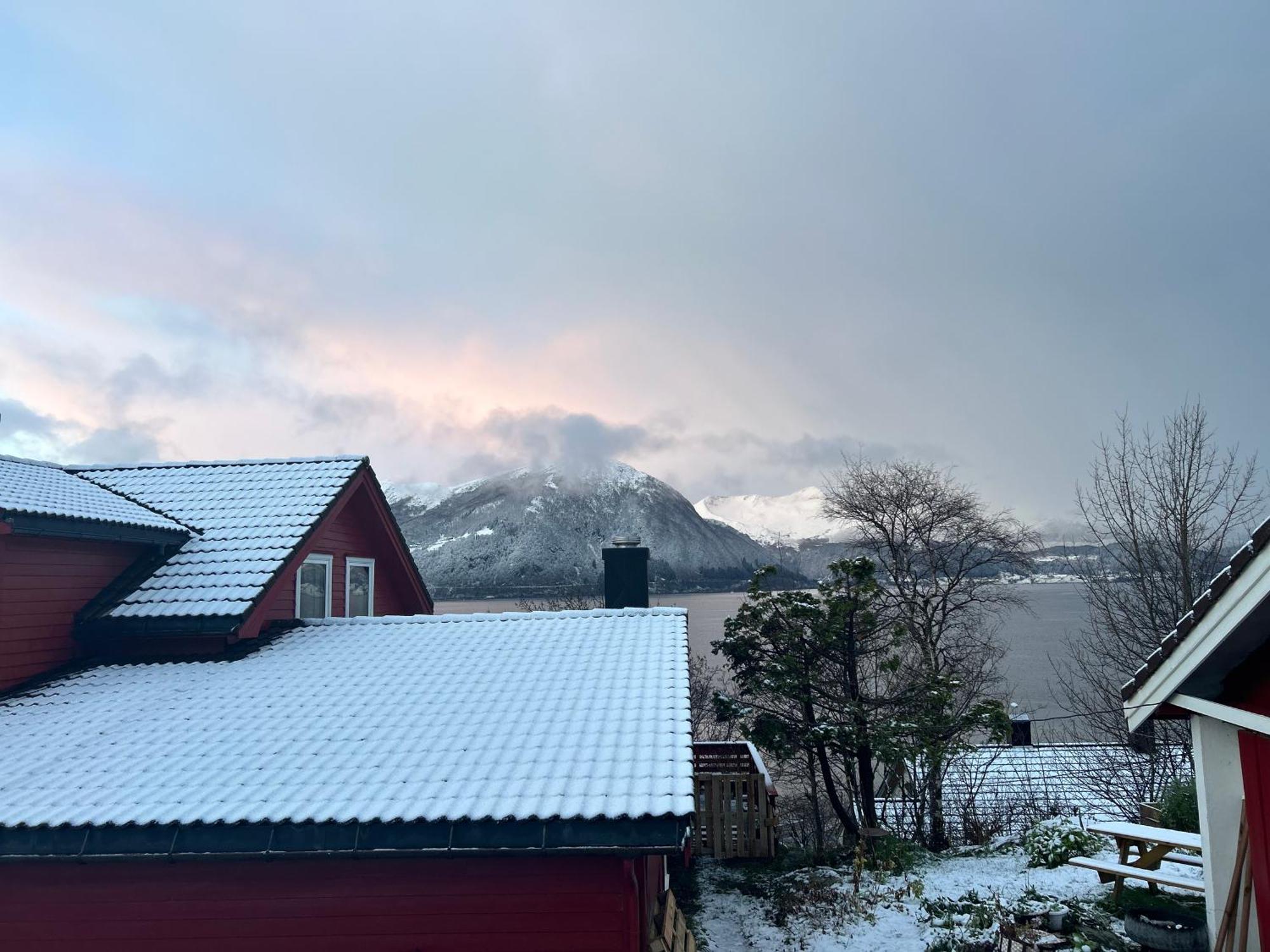 Line Pa Hauane1 Bed and Breakfast Volda Buitenkant foto