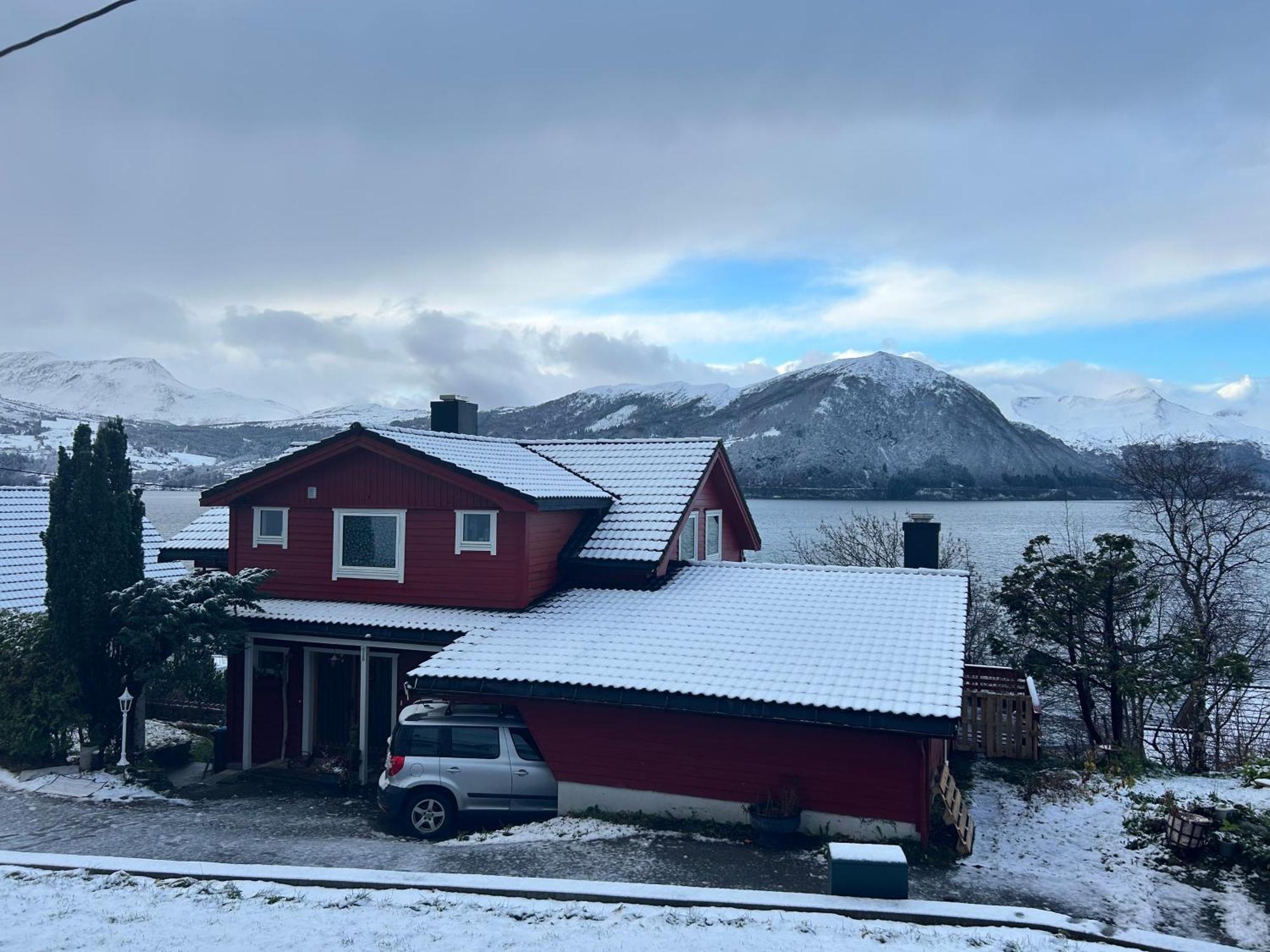 Line Pa Hauane1 Bed and Breakfast Volda Buitenkant foto